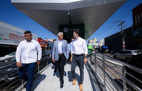 Caiado inaugura três novas estações do Eixo Anhanguera